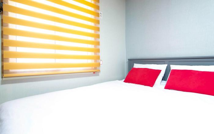 Anmyeondo 7th Cat Pesnion