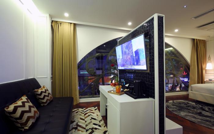 GreenTree Saigon Dong Du Hotel