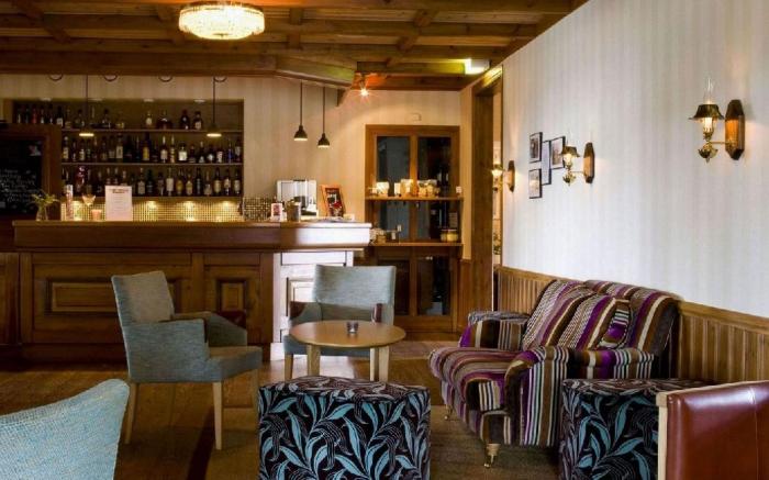 Hestraviken Hotell & Restaurang