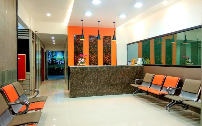 Hotel Raviraj