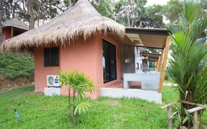 Coco Cape Lanta Resort