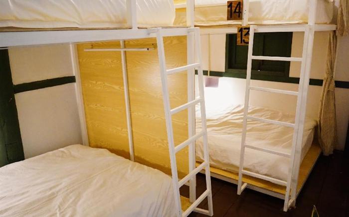 Barn Laos Hostel