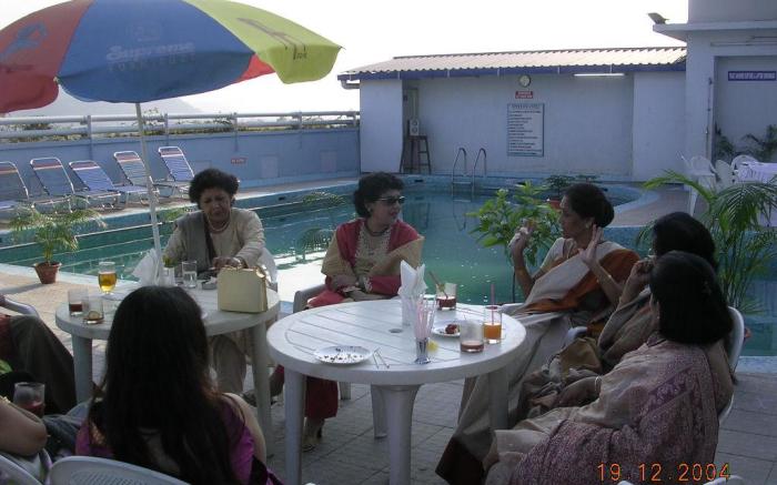 Vishwaratna Hotel