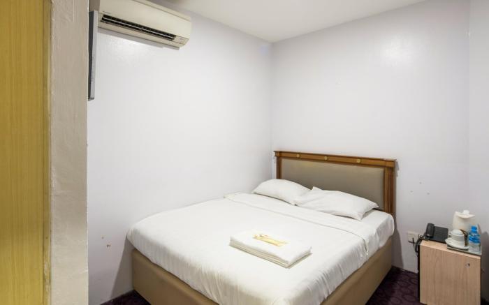 Meriton Hotel