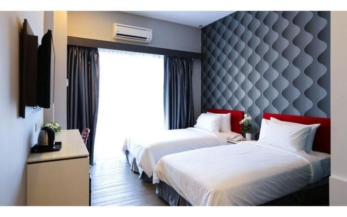 Cenang Plaza Beach Hotel