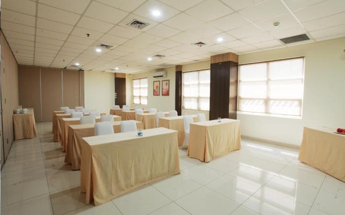 Lynt Hotel Jakarta