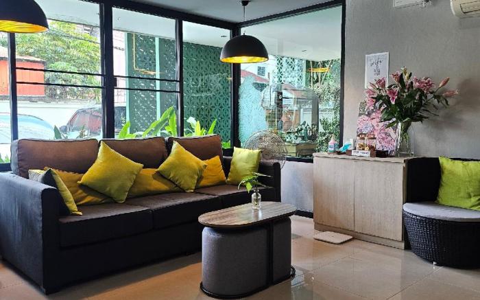 3Season Modern Boutique Apartment