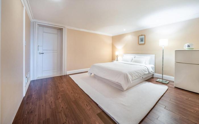 Yangyang Golden Bay Pension