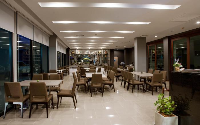 Leosor Hotel
