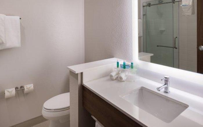 Holiday Inn Express & Suites Fort Worth West By IHG