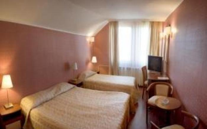 Aneli Hotel