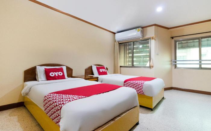 Chaiyaphruk Grand Hotel