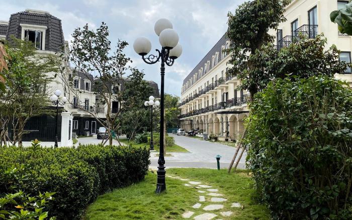 Hue Crown Boutique Hotel