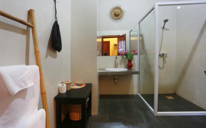 Central Privilege Hotel