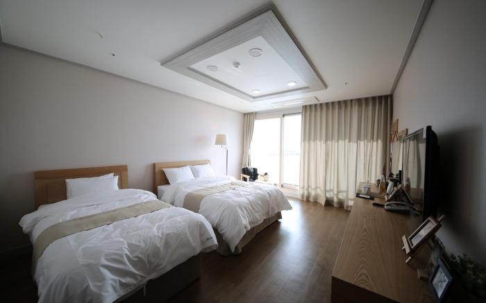 Hotel Aroha Jeju