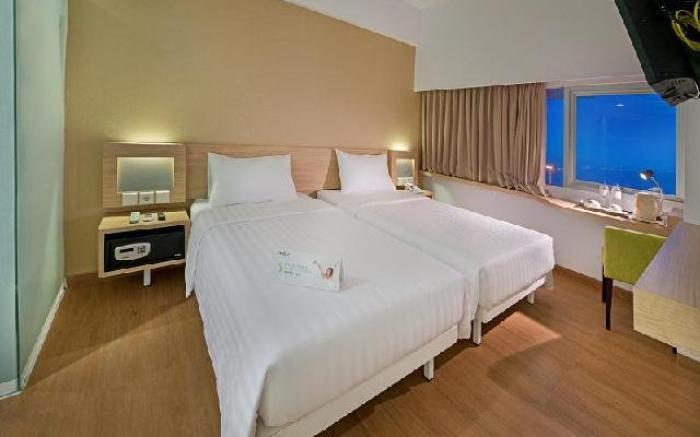 Whiz Prime Hotel Megamas Manado