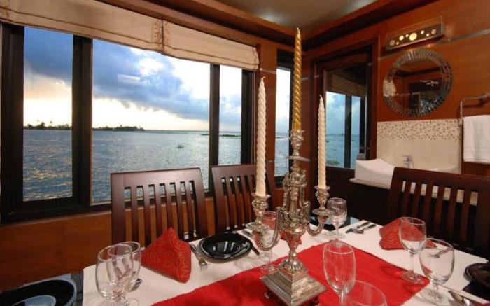 Spice Route Luxury Cruises