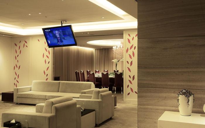 Longjiang Country Garden Phoenix Hotel