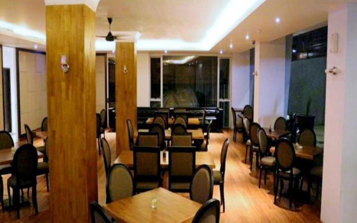 Premium Legian Hotel