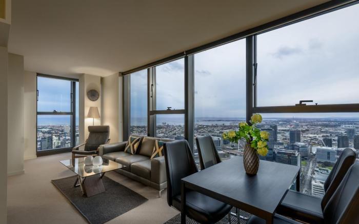 Melbourne SkyHigh Apartments