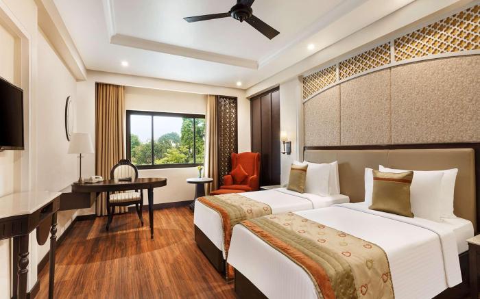 La Place Sarovar Portico Lucknow