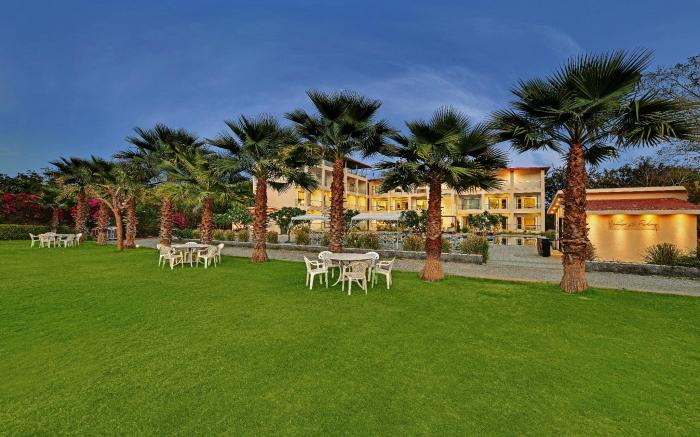 Villa Le Palms - A Luxury Resort In Udaipur