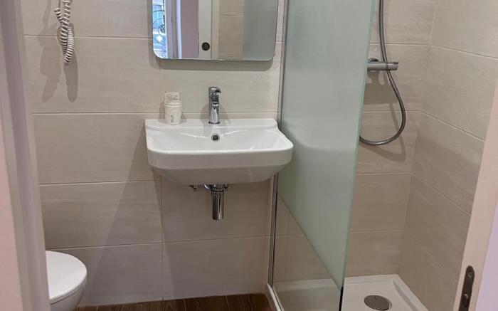 Hipotel Paris Voltaire Bastille