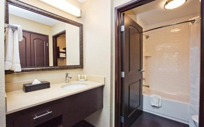 Staybridge Suites Austin South Interstate Hwy 35 By IHG