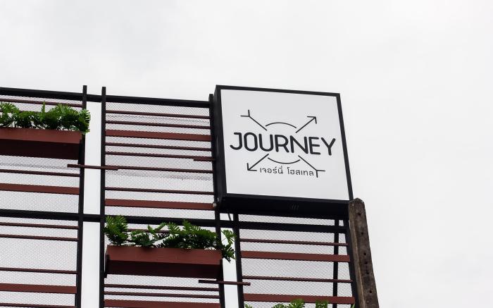 Journey Hostel Surat