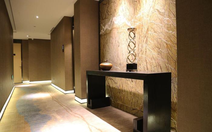 Qingdao Elegance Hotel