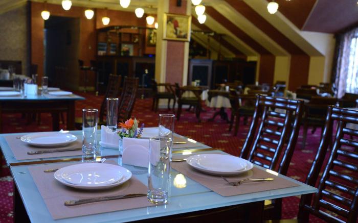 City Line Boutique Hotel