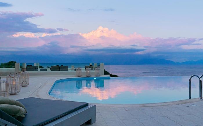 Camvillia Resort & Spa