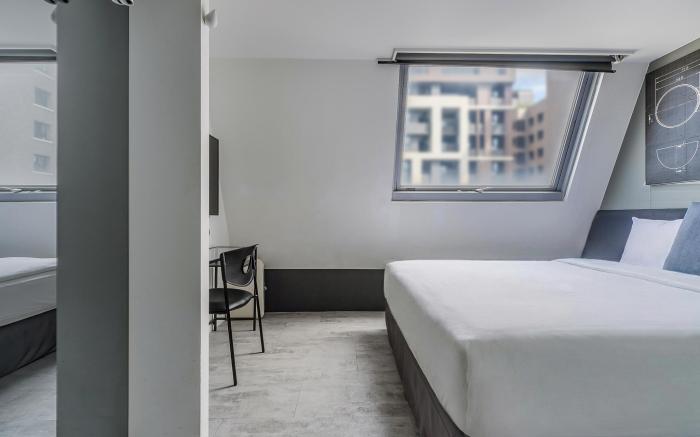 雀客旅館台中黎明