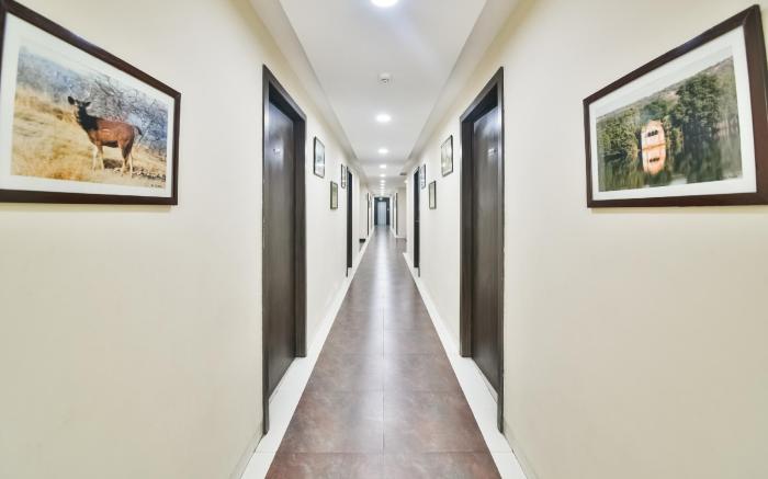 Hotel Flowers Inn