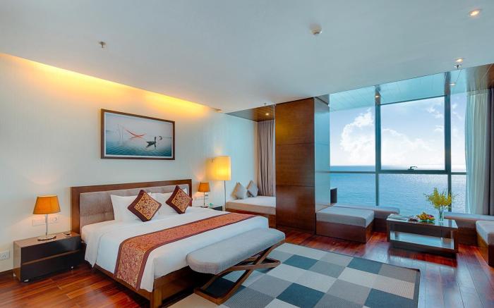 Grand Tourane Hotel