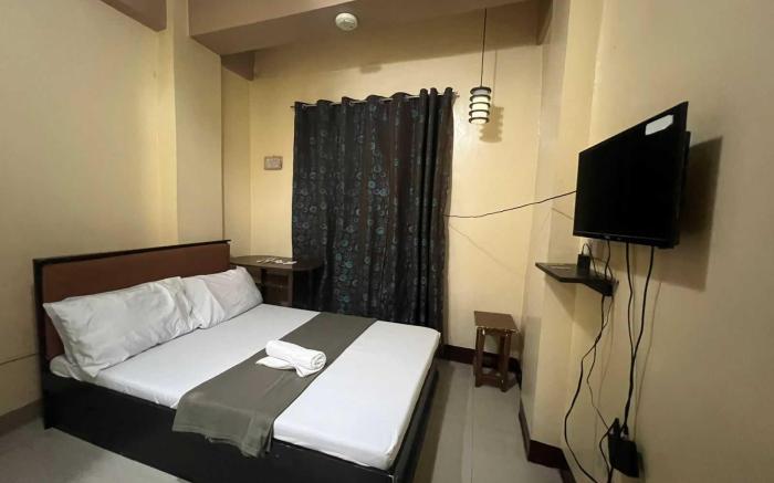 OYO 1151 AAM Transient and Guesthouse