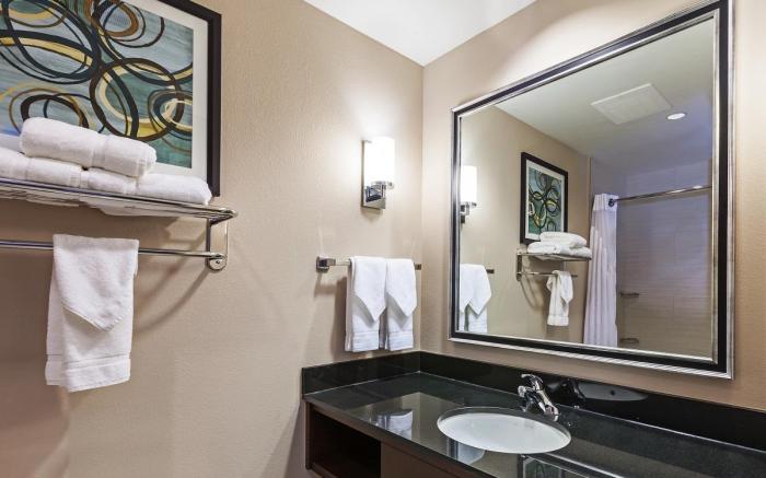 Clarion Hotel