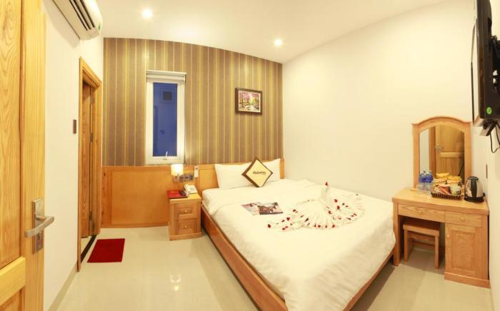 Valentine Hotel 