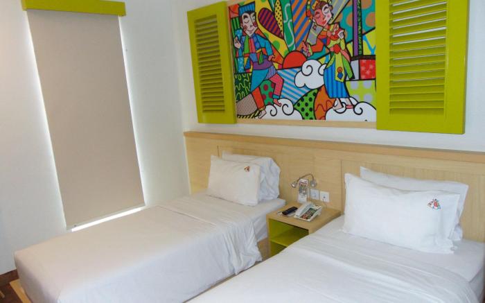 MaxoneHotel at Kramat
