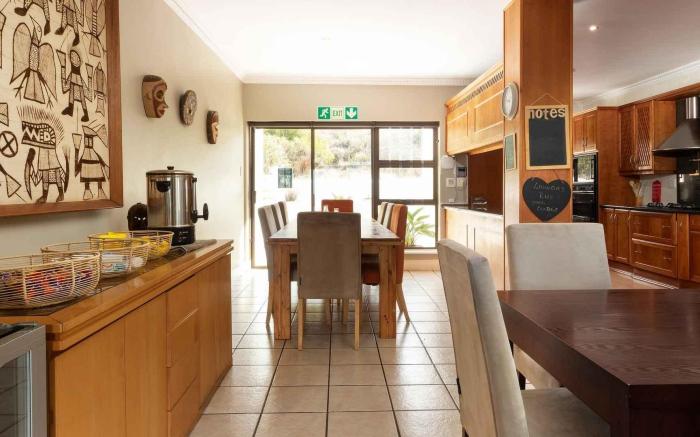 Fly me to the moon guest house