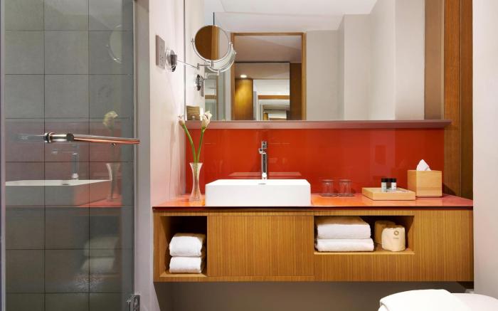 Oasia Hotel Downtown Singapore by Far East Hospitality