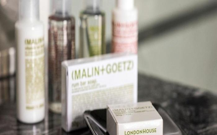 LondonHouse Chicago Curio Collection by Hilton