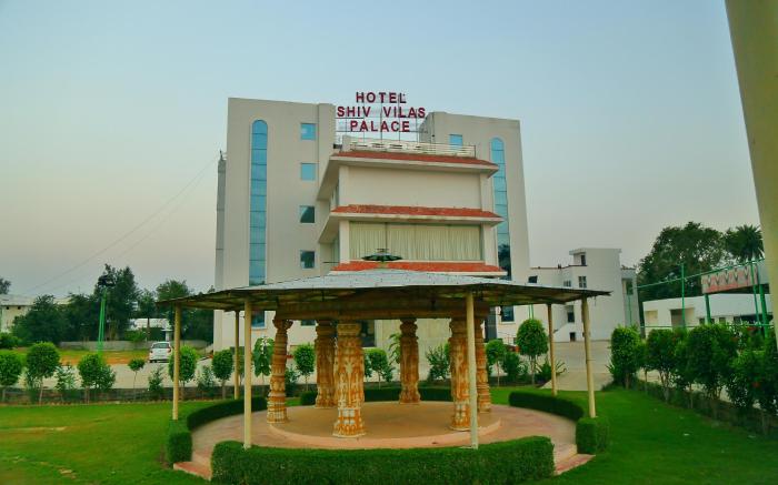 Rubystone Shiv Vilas Palace