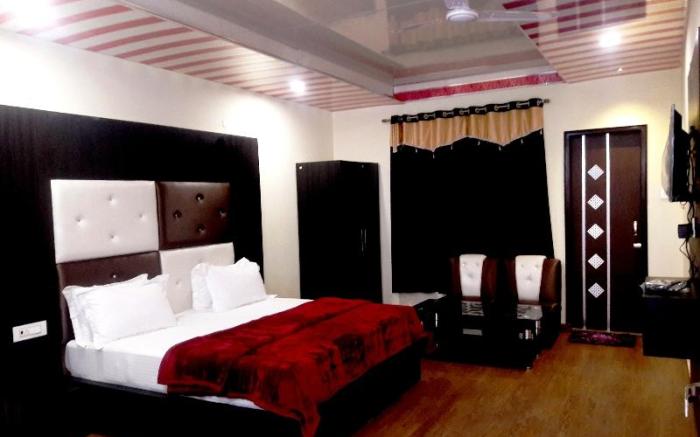 Hotel Dalhousie Grand