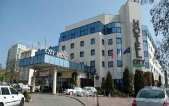 City Hotel