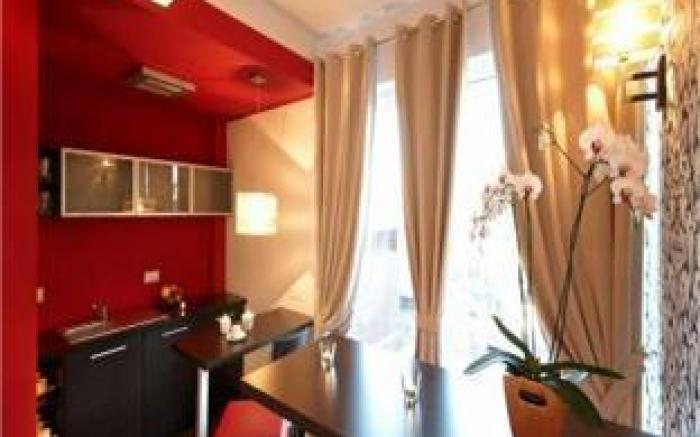 Hotton Hotel