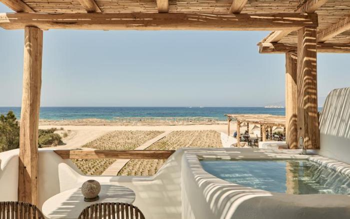 Naxian On the Beach
