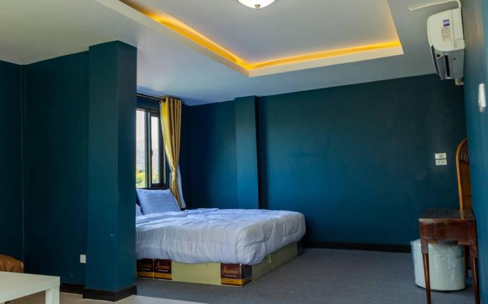 Bed and Butler Hostel