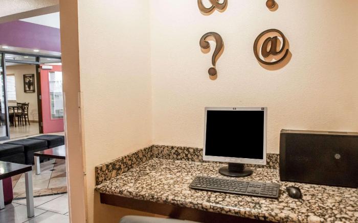 Quality Inn