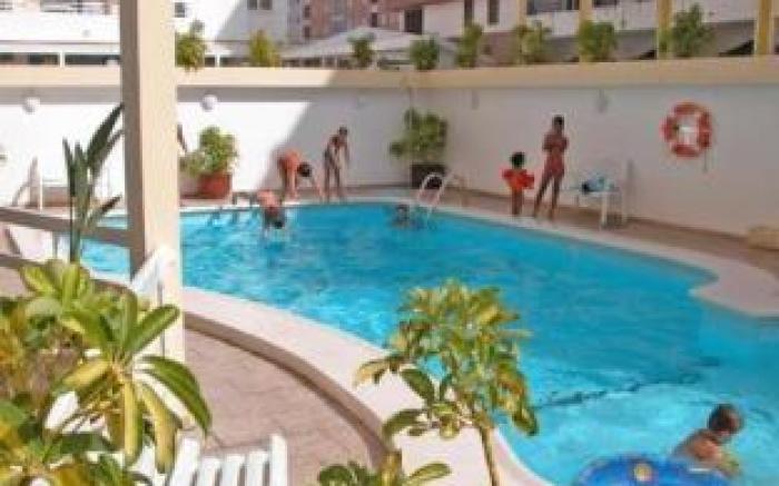 Aparthotel Calema Avenida Jardim
